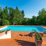 펜션 Bardeggiano - Caterina 8 - Col243 By Interhome *