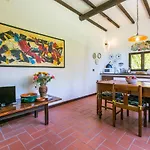 펜션 Bardeggiano - Caterina 8 - Col243 By Interhome *